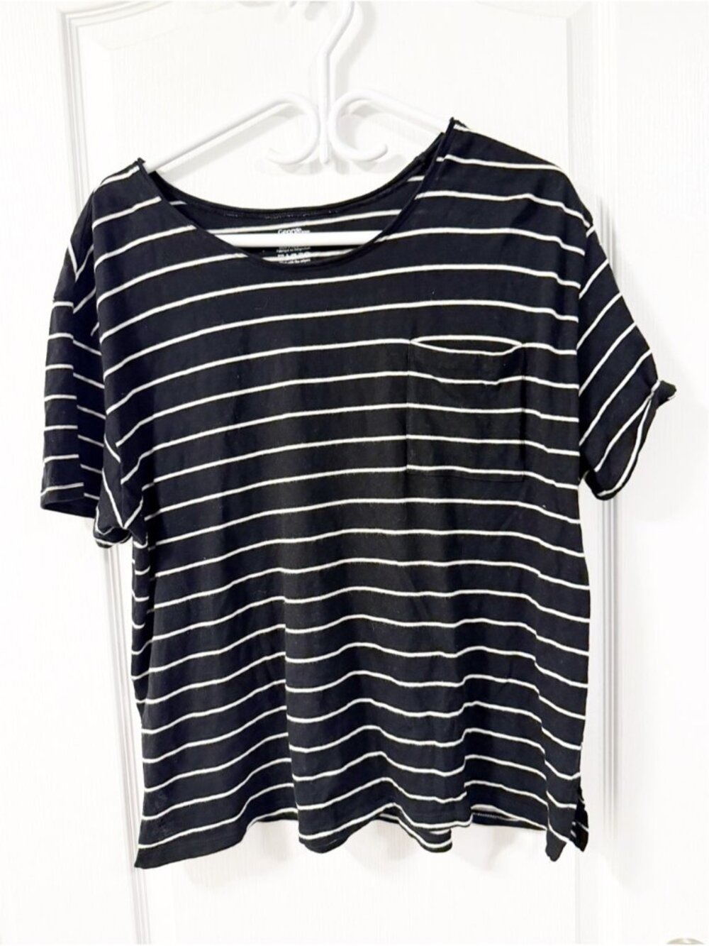 George women’s Black & White Striped Pocket Tee t-shirt large casual summer